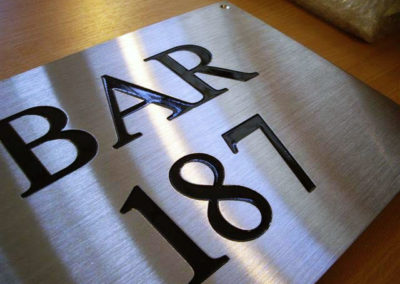 Stainless Steel Plaque for Bar 187