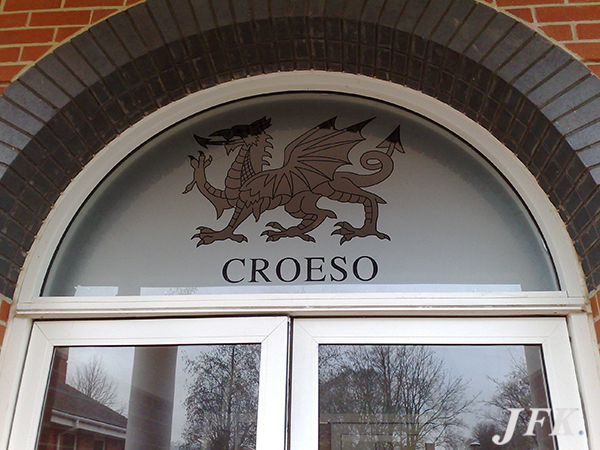 Vinyl Signage for Croeso