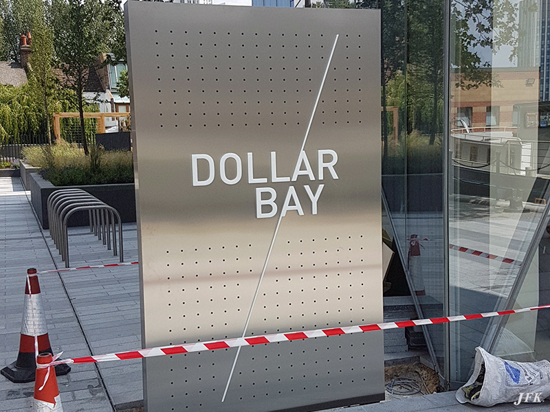 Illuminated Signs for Dollar Bay