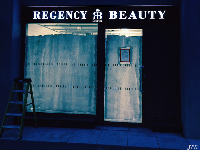 Illuminated Signs for Regency Beauty