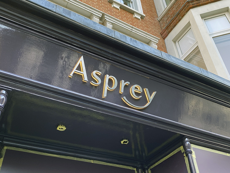 Illuminated Steel 3D Lettering for Asprey